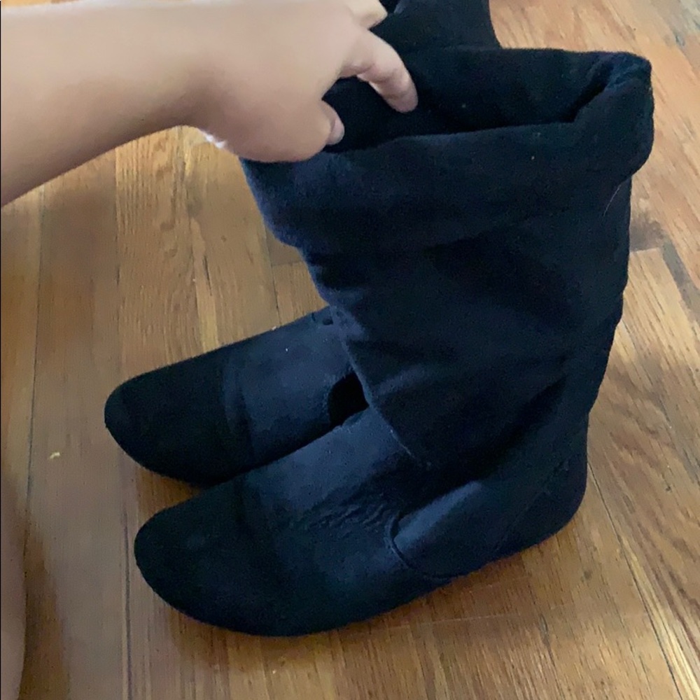 Boots - Picture 2 of 2